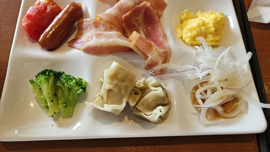 [일본]쉐라톤 오키나와 선마리나 리조트 식사_33.webp