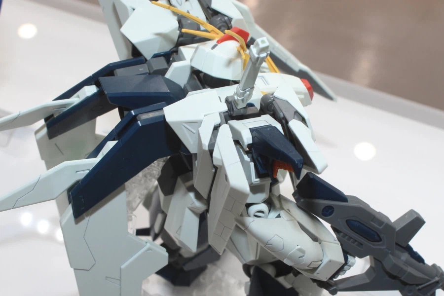 HGUC 1/44 크시 건담 키르케의 마녀 Ver 도쿄점 다각도 전시 사진_23.webp