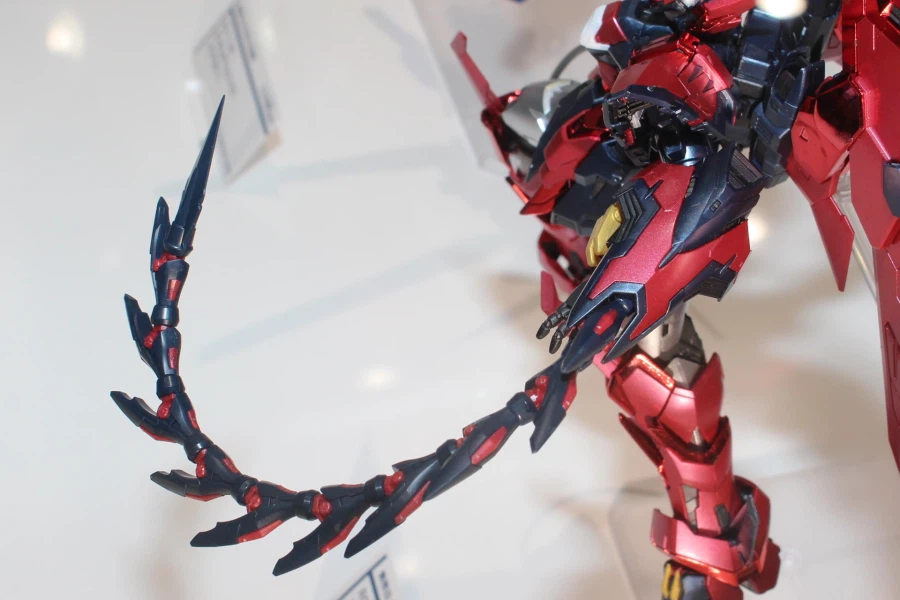 RG 건담 에피온 [스페셜 코팅] 도쿄점 다각도 전시 사진_6.webp