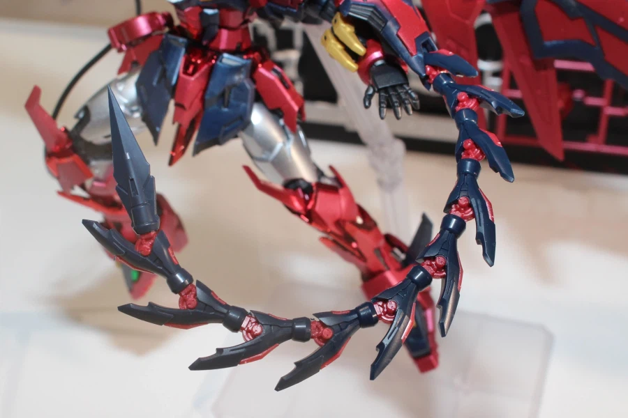 RG 건담 에피온 [스페셜 코팅] 도쿄점 다각도 전시 사진_15.webp