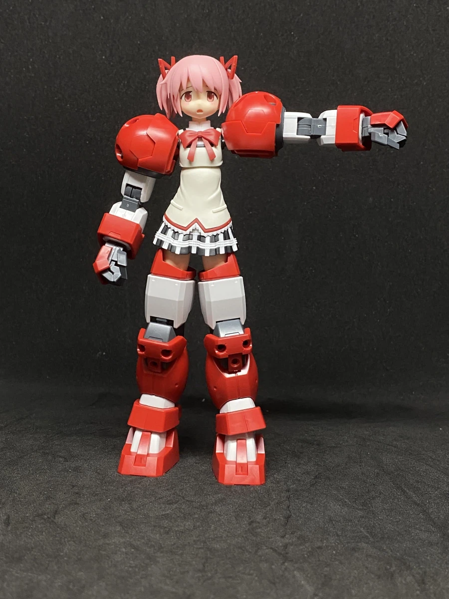 30MP 카나메 마도카 교복 Ver + HG 타이터스 조합 사진 2_2.webp