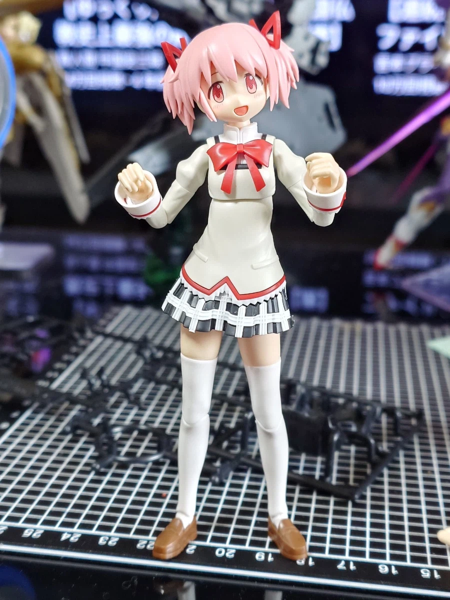 30MP 카나메 마도카 교복 Ver 가조립 + HG 타이터스 외 조합 사진 3_1.webp