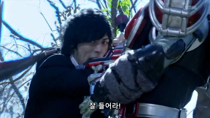 [가면라이더 가이무]의 통수는 세 번 친다_97.webp