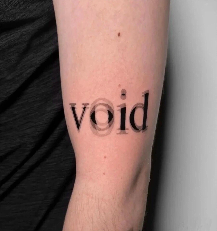 뇌를 겁탈하는 문신_1.webp