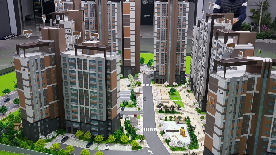 괴담) 면접 보러 왔어요_1.webp