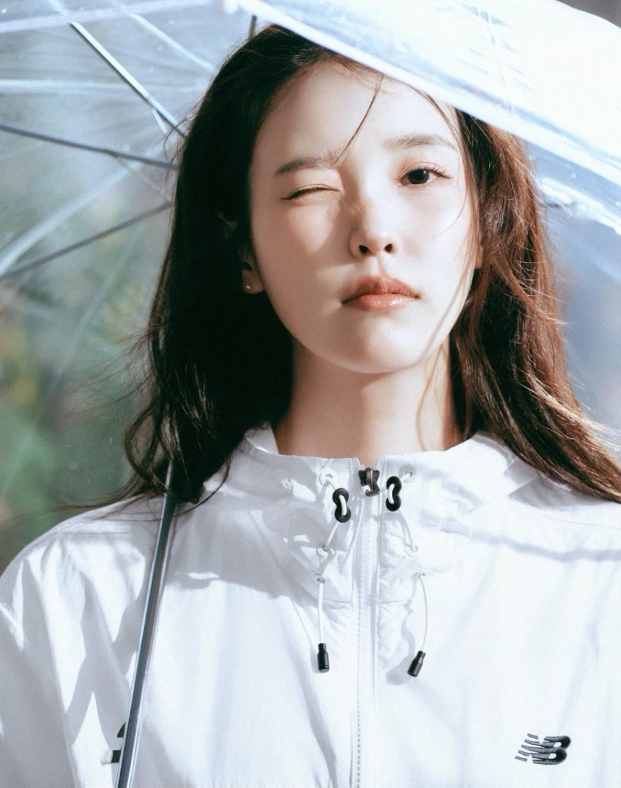 뉴발란스 새 화보_1.webp