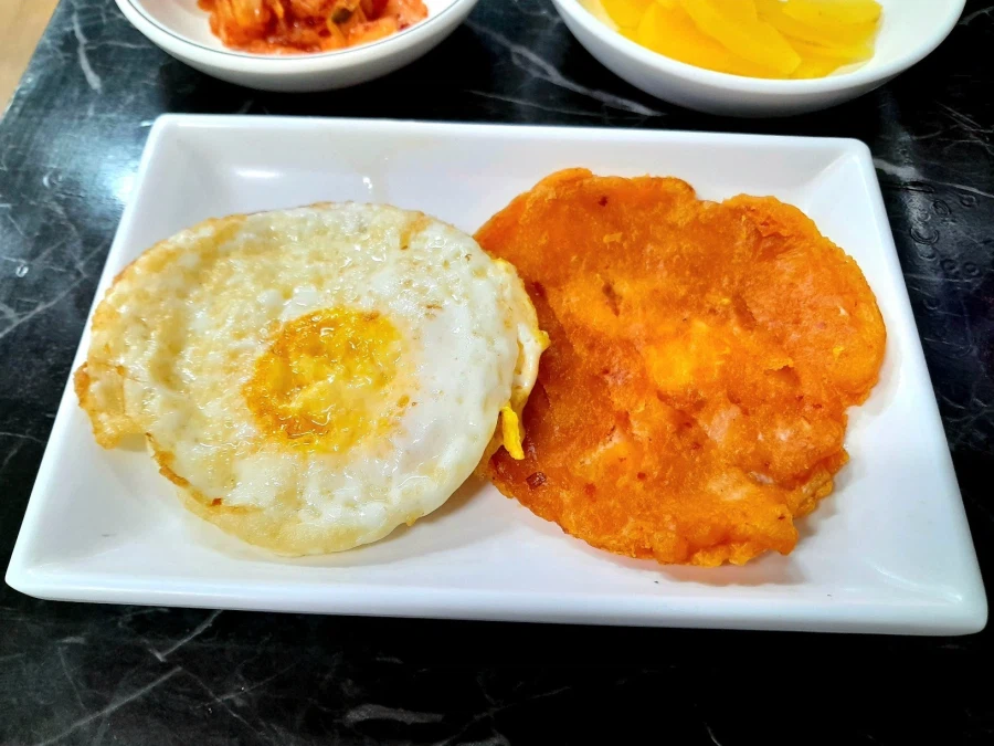 종로 버섯칼국수_3.webp