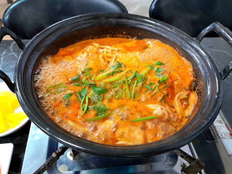 종로 버섯칼국수_5.webp