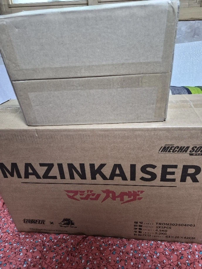 오늘 도착한 택배 두개 (마징카이저, 큐티하니)_1.webp