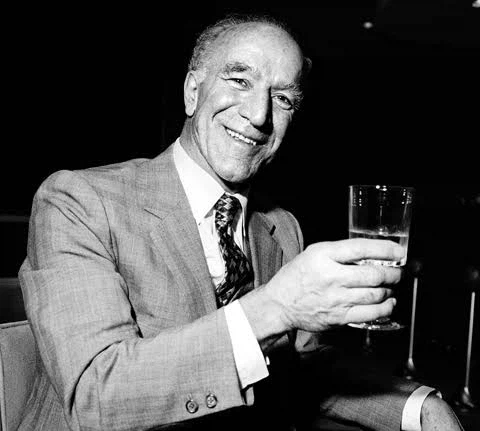 자신의 발명품을 과신한 인물들의 최후_3.webp