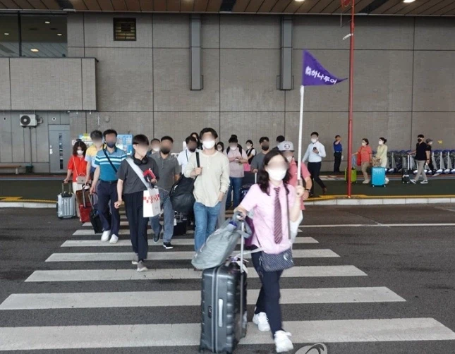 백형들에게 급속도로 퍼지는 붉사 중독 바이러스를 제일 명쾌하게 설명한 유튜버_1.webp