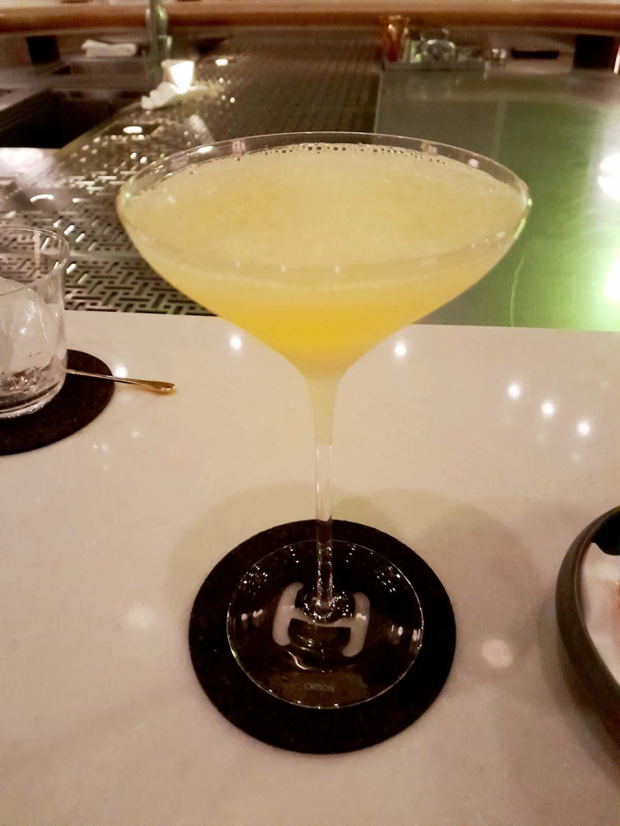 한잔은 떠난간 너를위하여 한잔은 너와 나의 영원했던 사랑을위하여_8.webp