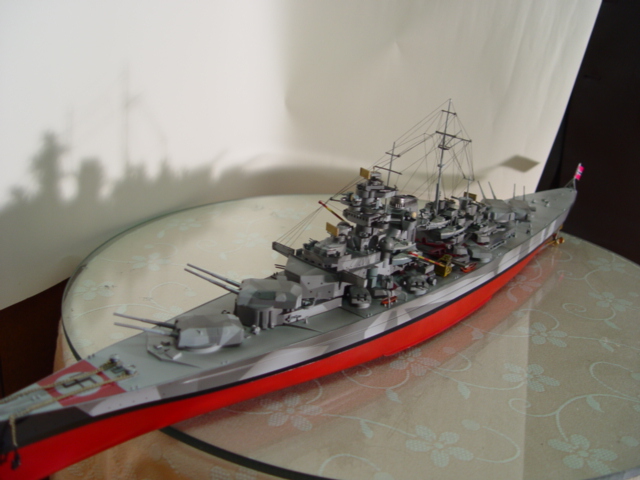 아카데미 1/350 전함 비스마르크_6.jpg