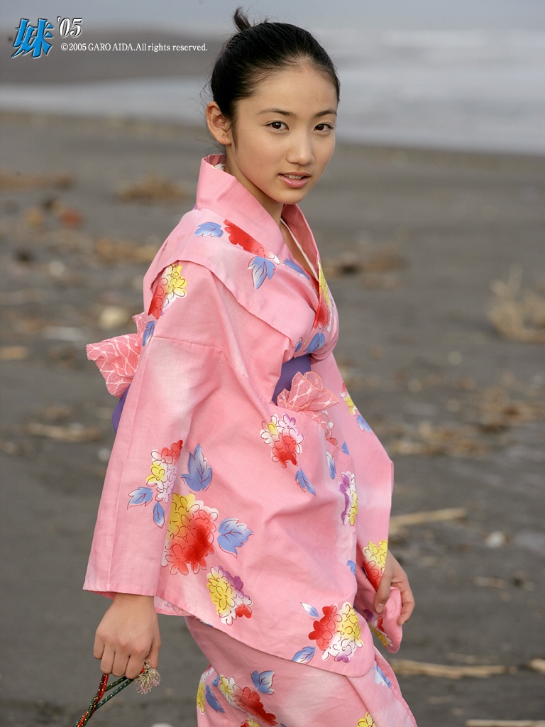 saaya irie 2005