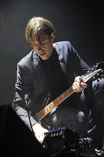 img/4/E/8/6/4E868F243D76770030