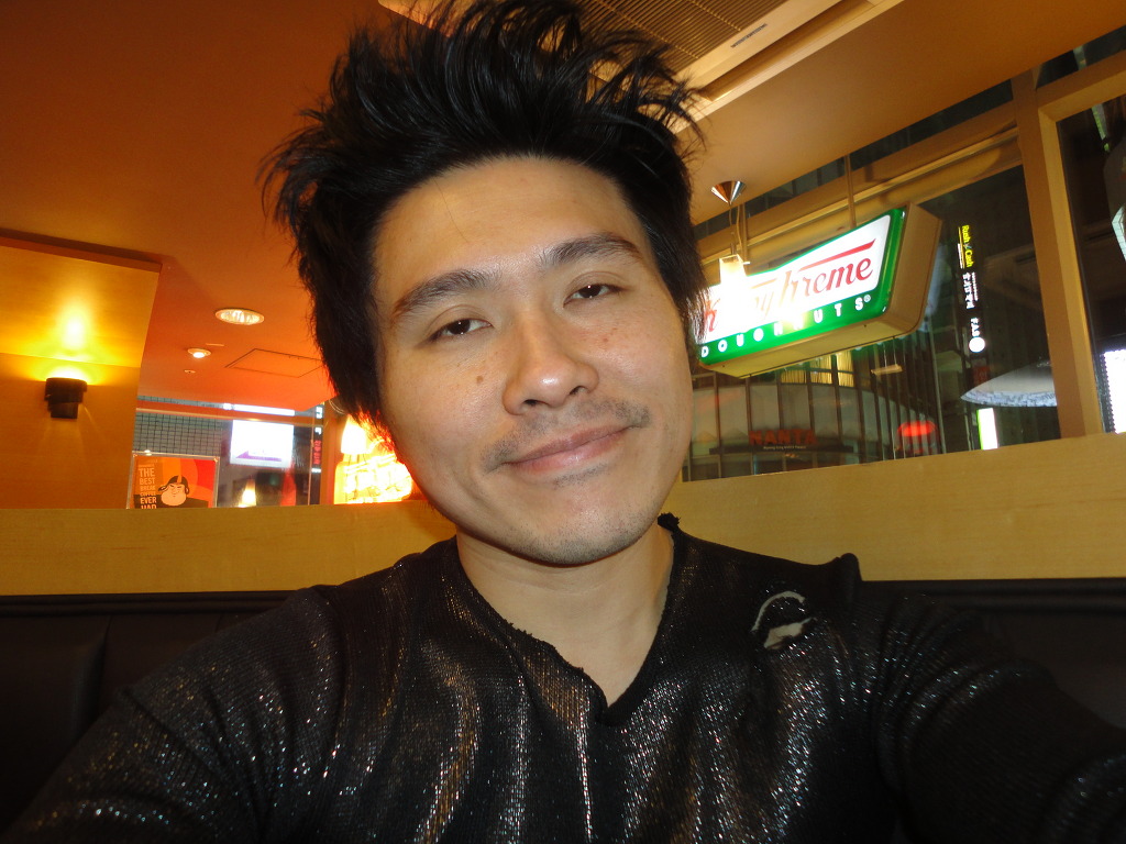 명인 만두 and 그리피스 도넛 in 명동_27.jpg