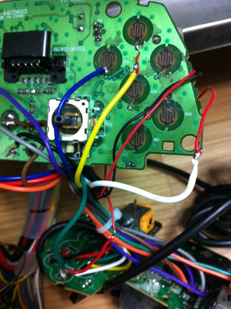 아케이드 캐비닛에 MVS와 엑스박스를 넣었습니다. (사진수정)_17.jpg