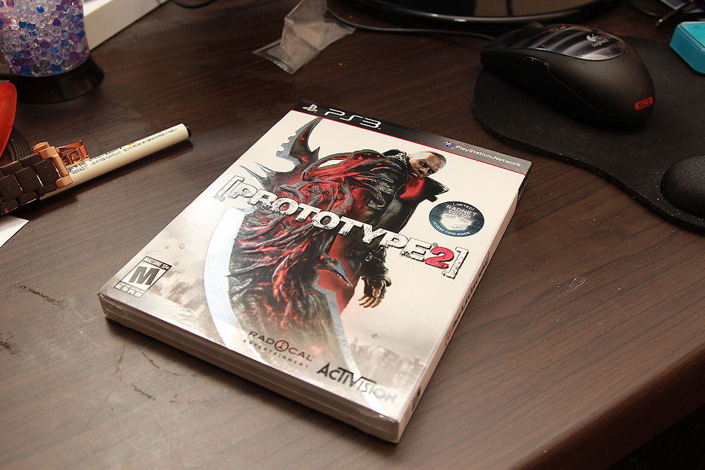 프로토타입2 개봉샷_1.jpg