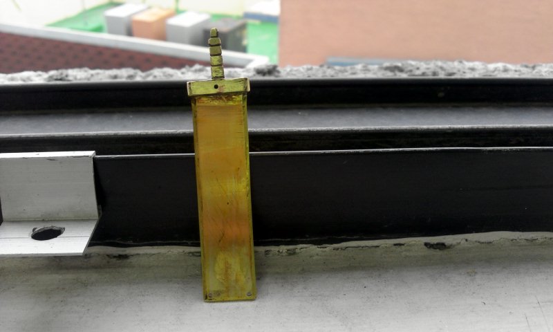 img/4/F/E/D/4FEDD1F94F220C0023