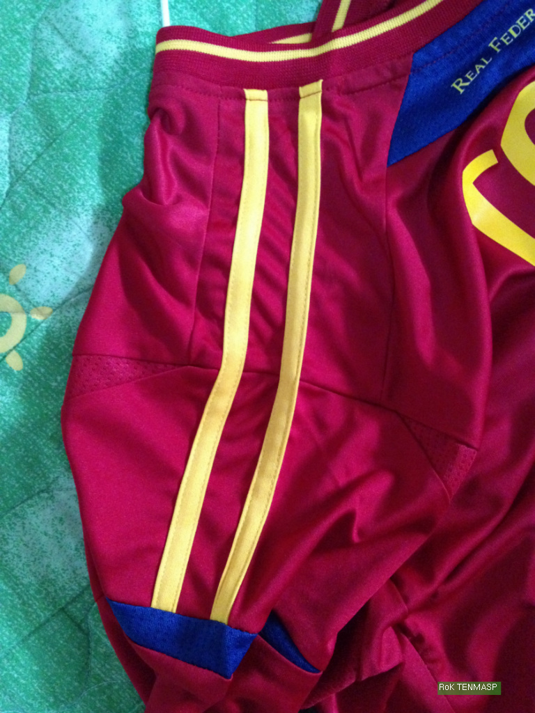 동대문에서 어제 레플 샀는데요(11~12 레알, 유로 2008 스페인)_5.jpg