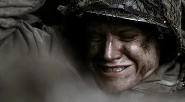 밴드 오브 브라더스 제3화 Carentan (2/2) _28.jpg