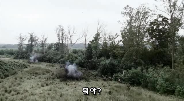 밴드 오브 브라더스 제3화 Carentan (2/2) _48.jpg