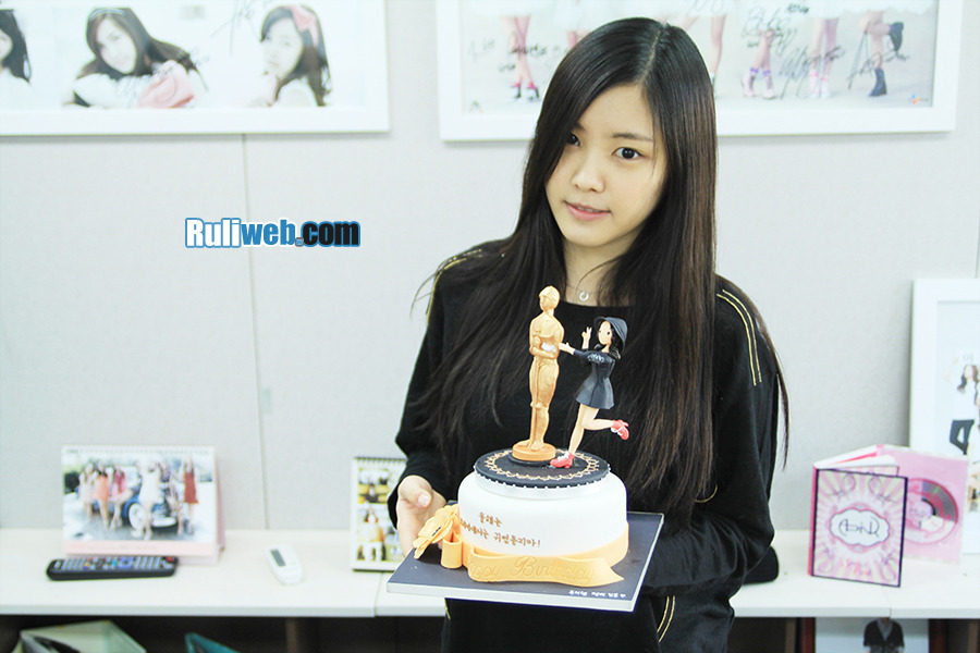 루리웹(RULIWEB) 에이핑크 손나은 생일 조공 후기_1.jpg
