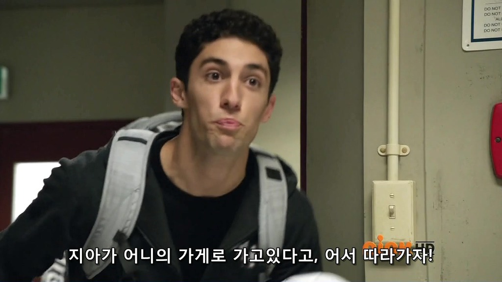 [파워레인저 메가포스] 1화 / 다시 고딩들이 활약 짱짱맨?_36.jpg