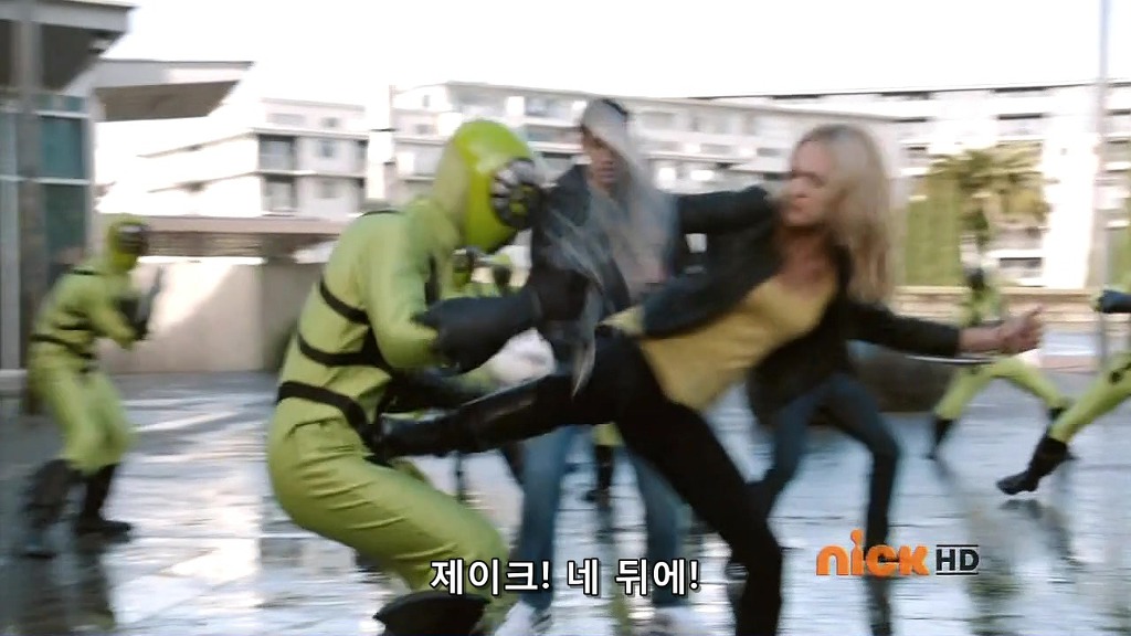 [파워레인저 메가포스] 1화 / 다시 고딩들이 활약 짱짱맨?_105.jpg