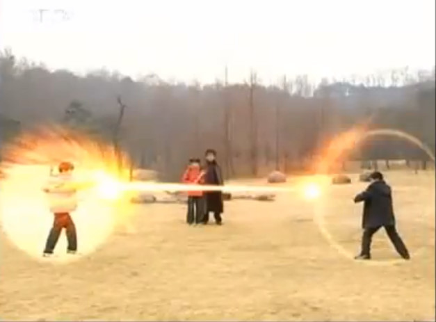 [마법전사미르가온] 장난감 갖고 노는 만화_20.jpg