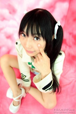 img/5/1/B/0/51B02ED33D47F10002