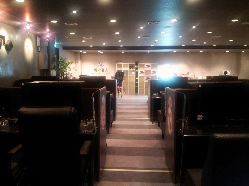 img/5/1/F/1/51F1D3B5490CD50041