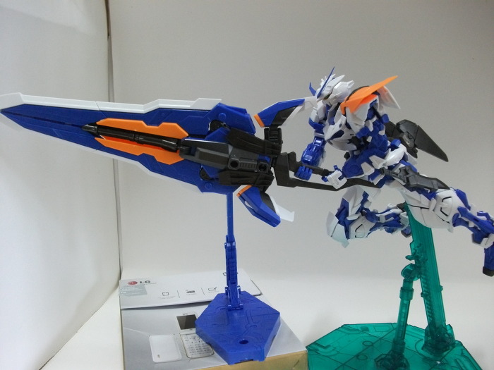 [MG] 노출건담?! 아스트레이 블루 프레임/2nd R_15.jpg