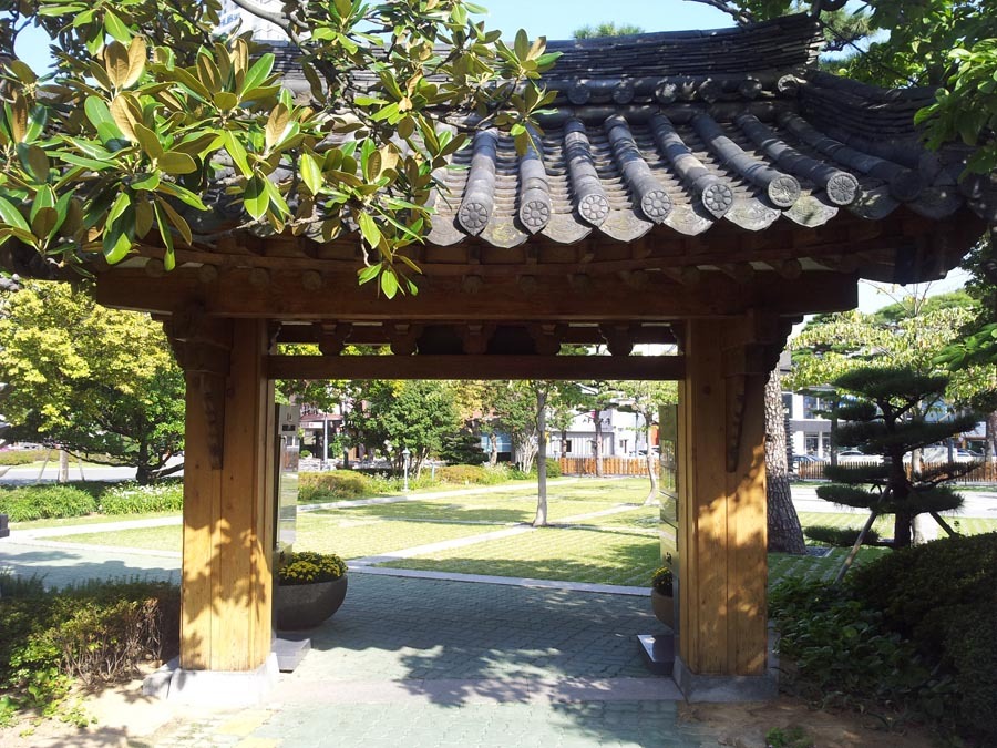 img/5/2/5/B/525BB3134E78FE0010