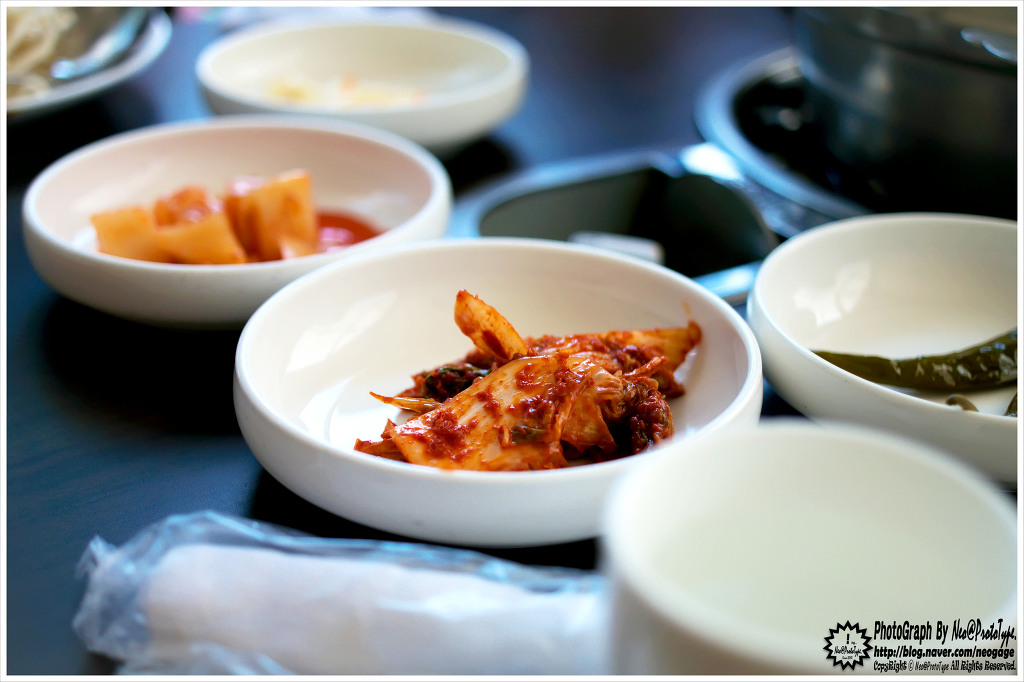 img/5/2/8/4/528474A13F47590012