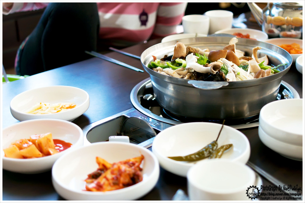 img/5/2/8/4/528474A43F10E00022