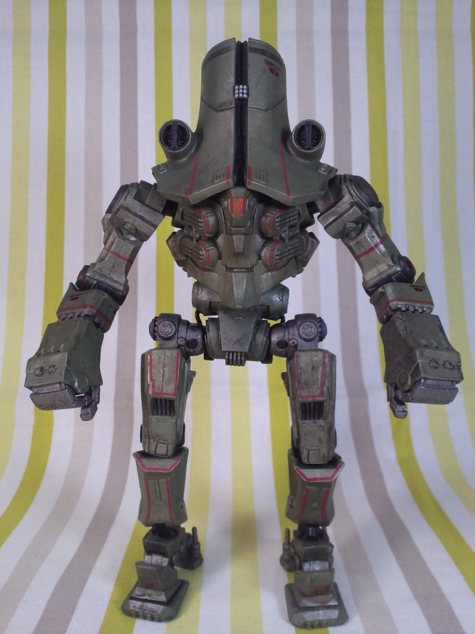 NECA 퍼시픽림 7인치 3탄- 체르노알파 리뷰[브금]_5.jpg