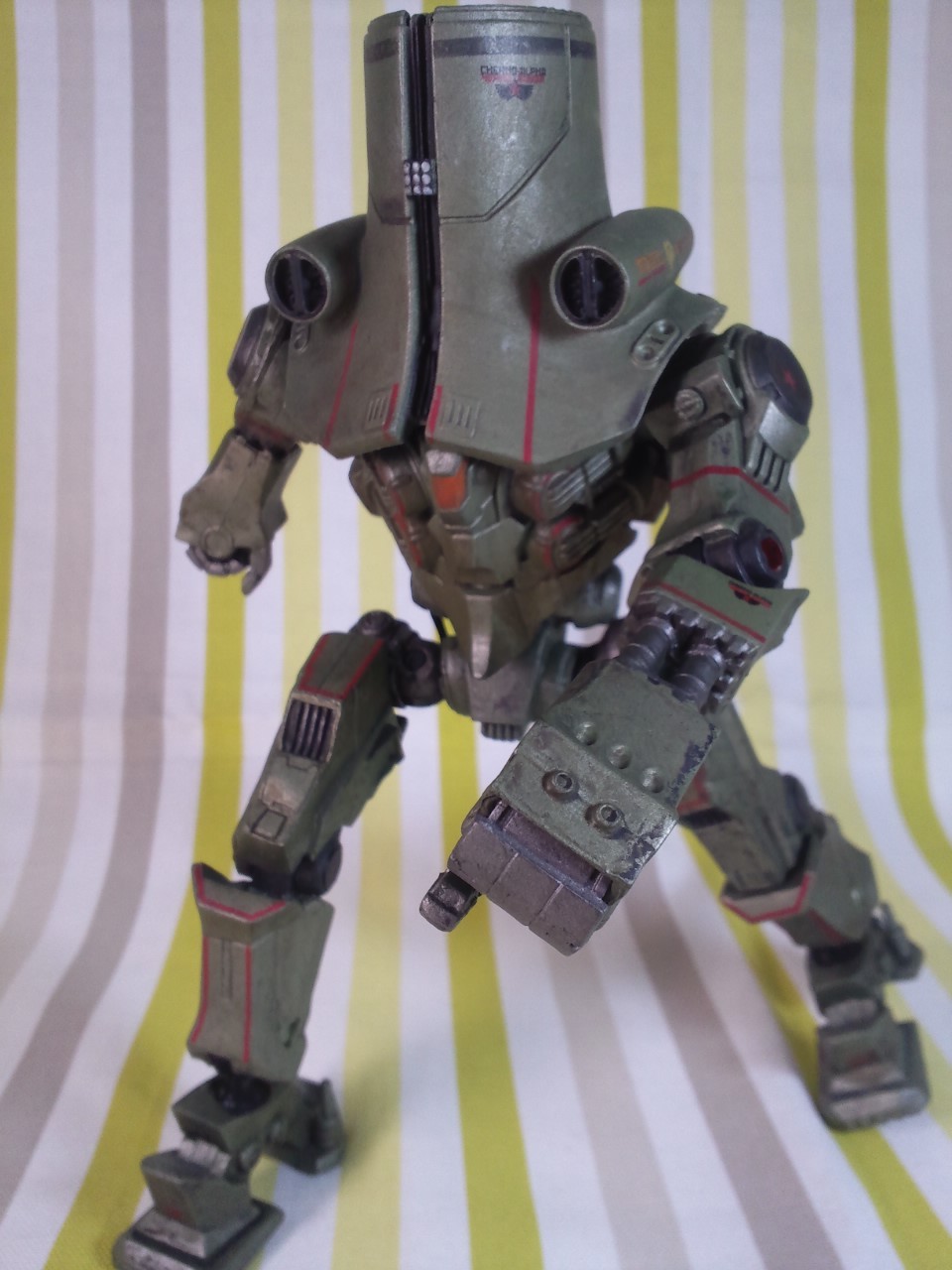 NECA 퍼시픽림 7인치 3탄- 체르노알파 리뷰[브금]_16.jpg