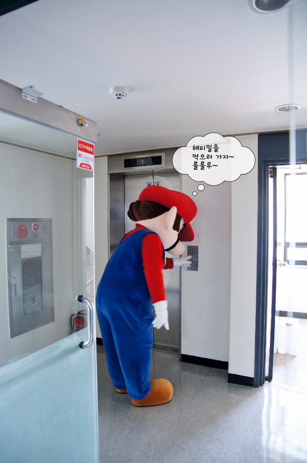 신촌 맥도날드 다녀왔습니다._2.jpg