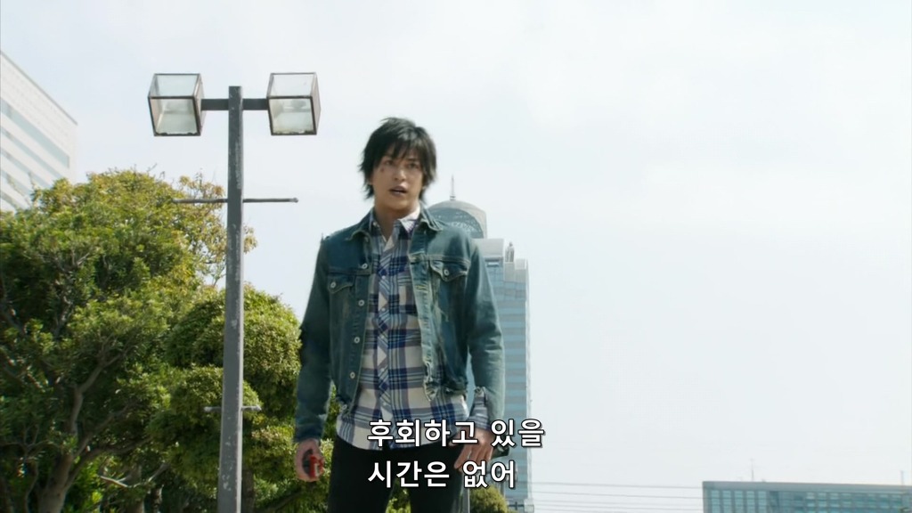 img/5/3/8/B/538B959A406DF00020