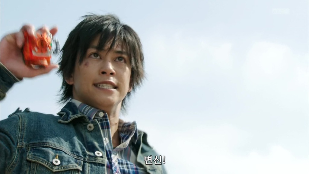 img/5/3/8/B/538B959D401DC50024