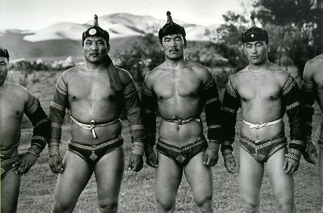 img/5/3/B/2/53B26D6B4F66820023