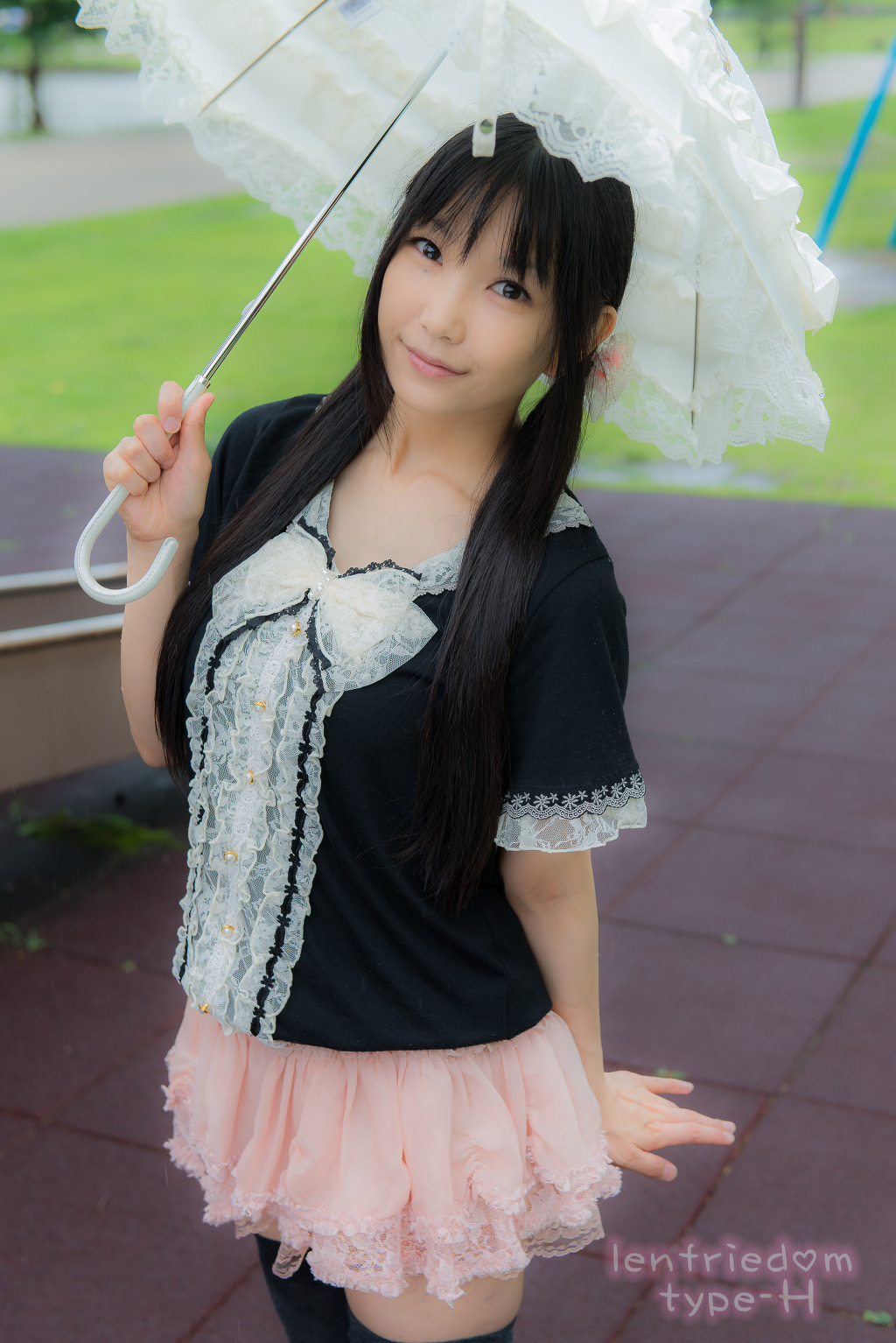 img/5/3/F/2/53F216144122890021