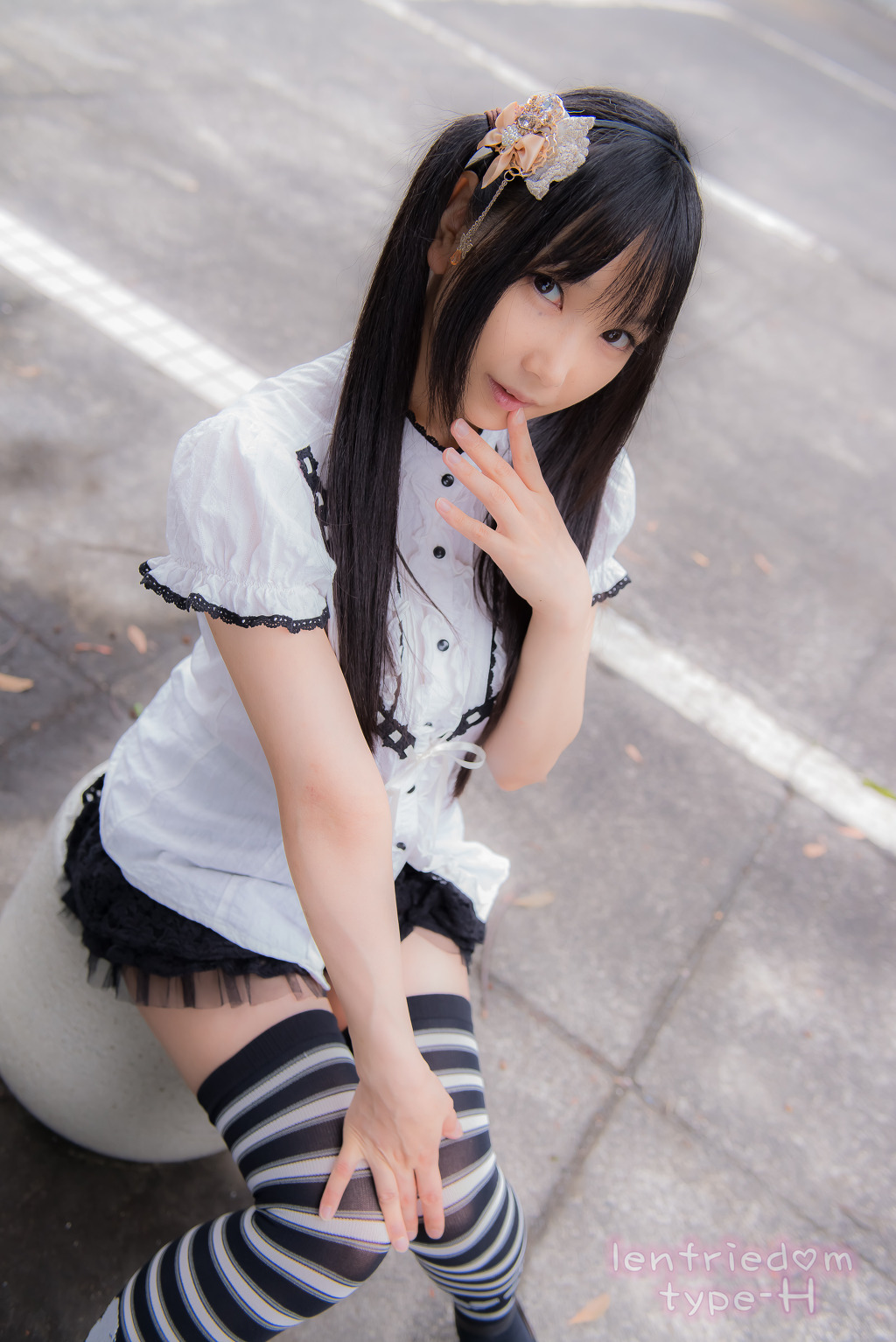 img/5/3/F/2/53F216C54134B60004