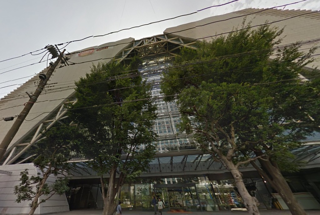 img/5/3/F/2/53F2A64C4476880032