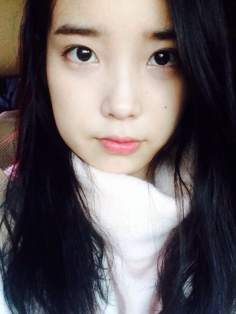 오늘자 아이유 셀카_2.jpg