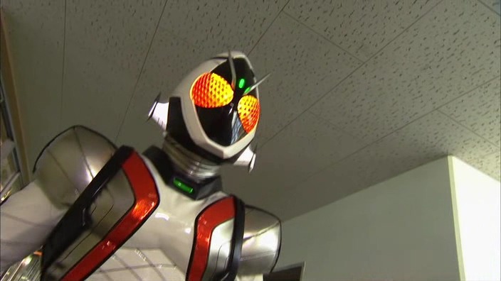 img/5/4/E/2/54E2DD725033320022