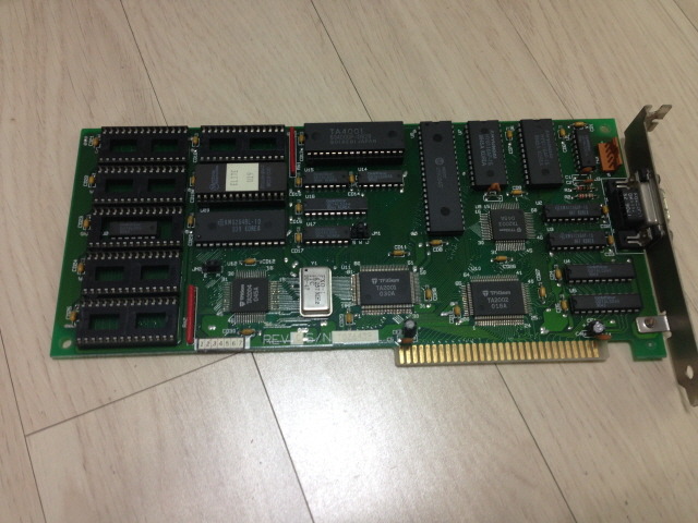 img/5/5/4/C/554C83F04F1A000002