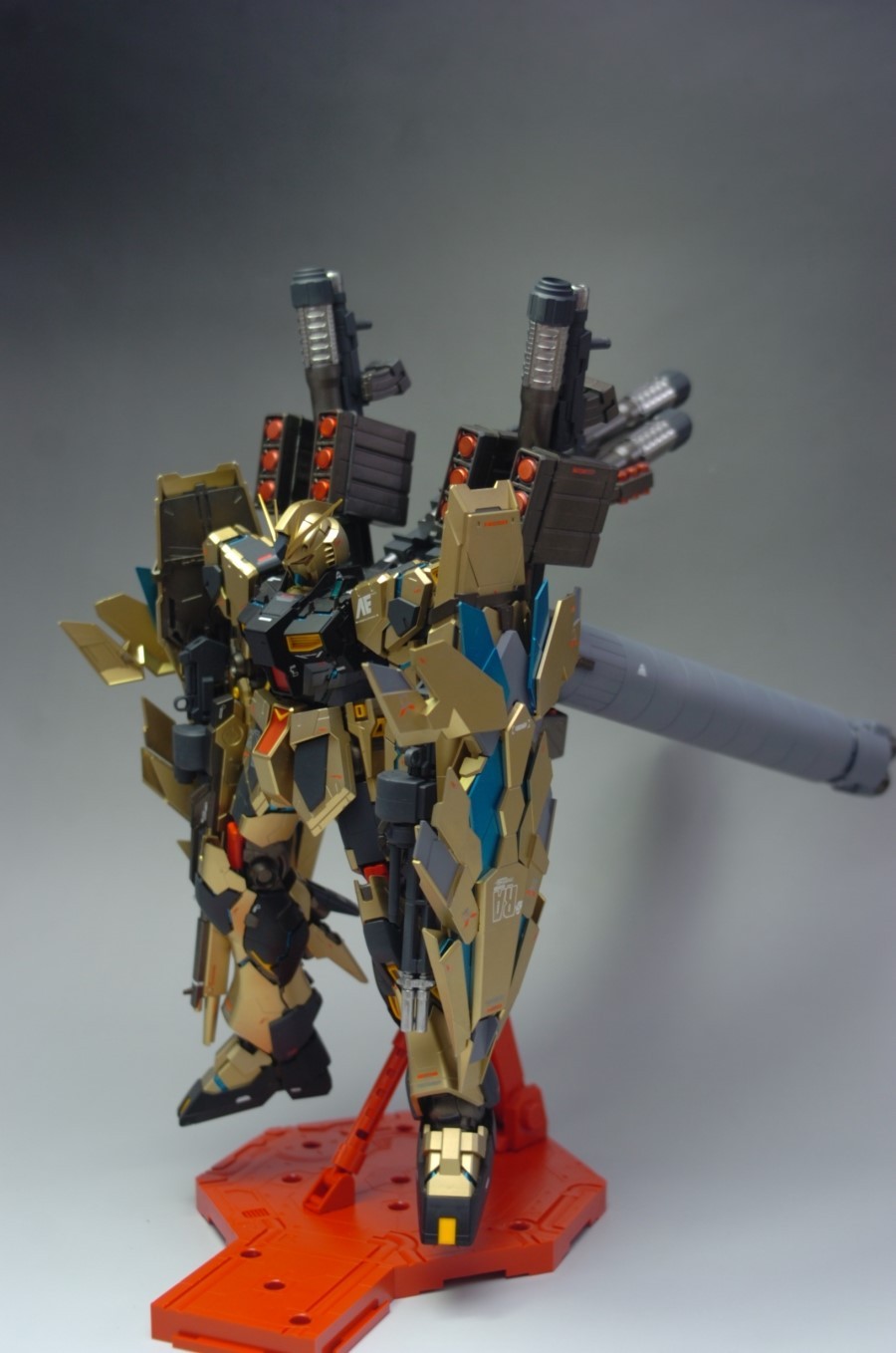 [完成]MG Nunicorn 02 Norn_13.jpg