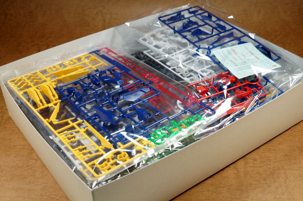 프리미엄반다이 웹한정 MG 건담 페니체 리나시타 알바 조립리뷰_2.jpg